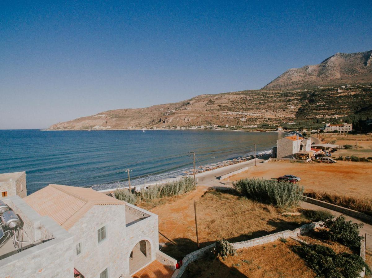 George Seafront Suites Neo Oitilo Exterior photo
